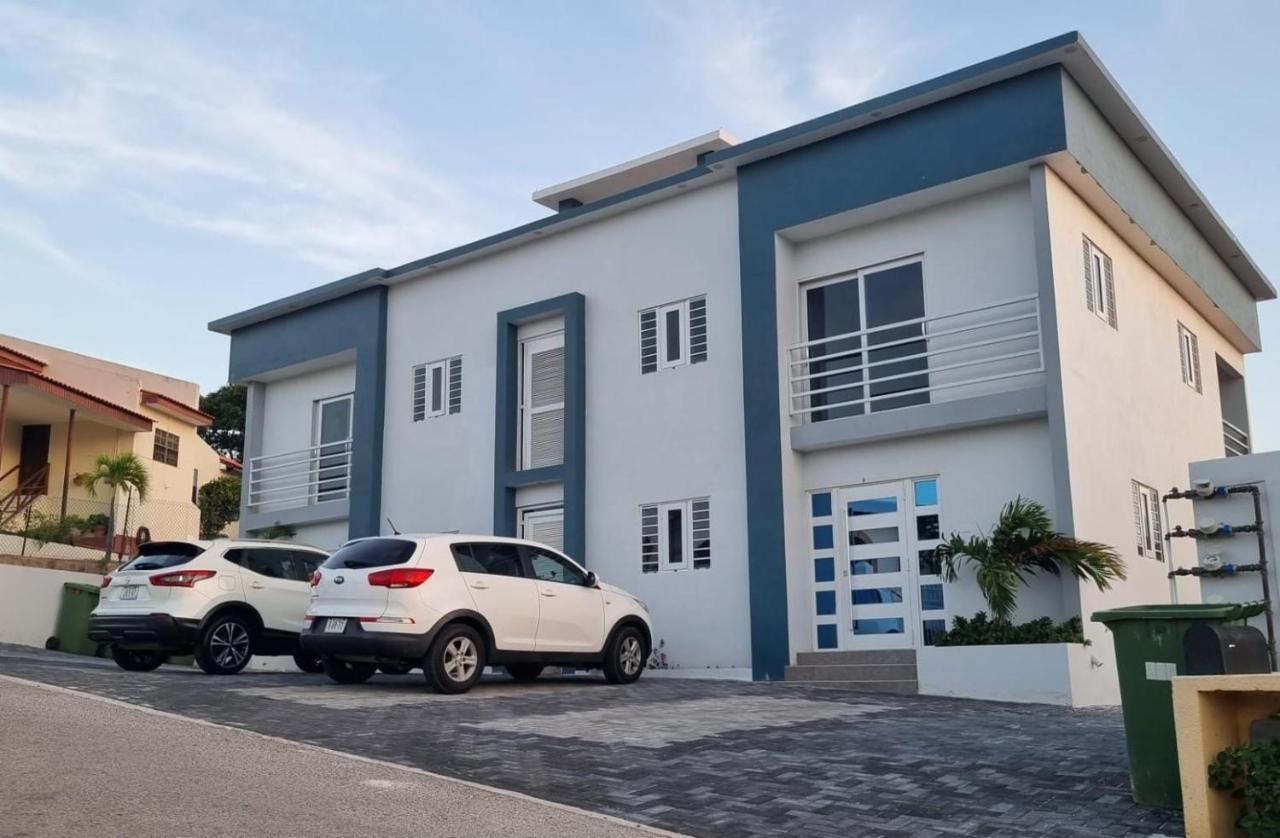 Cg Apartment - Flamboyan วิลเลมสตัด ภายนอก รูปภาพ